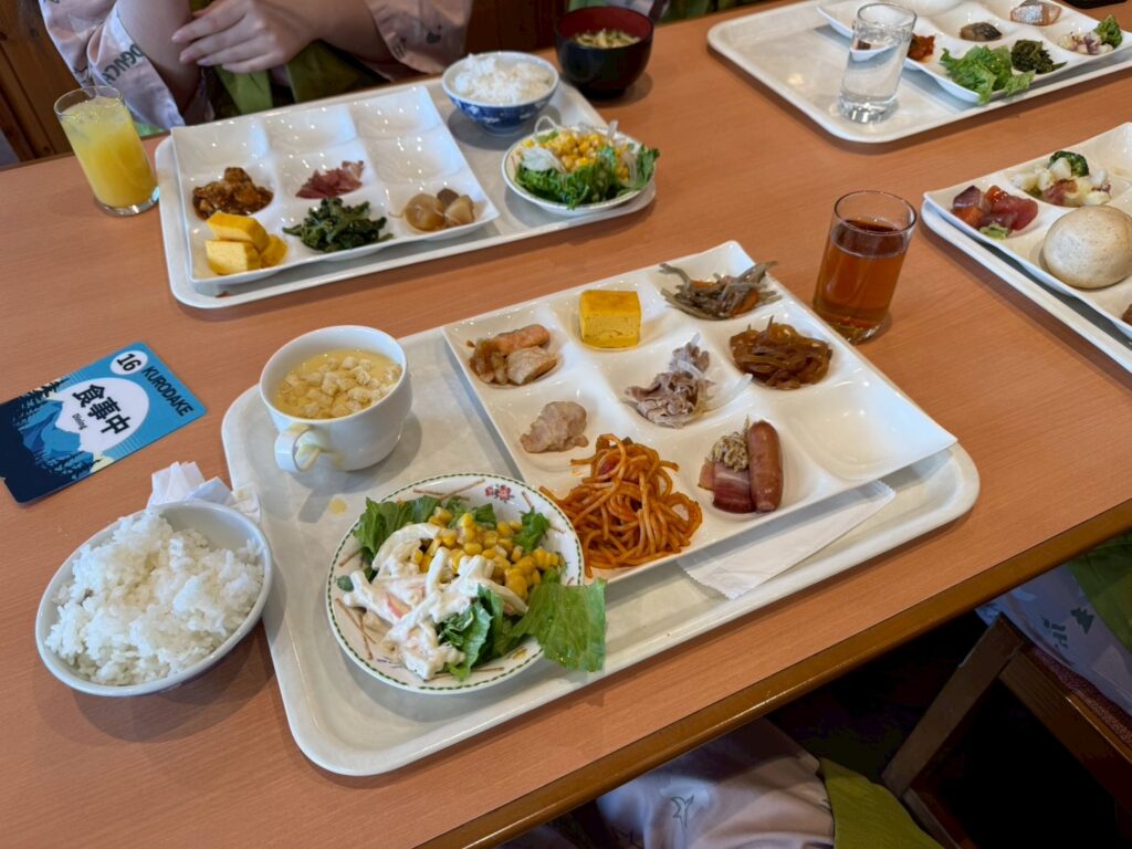 朝食バイキング
